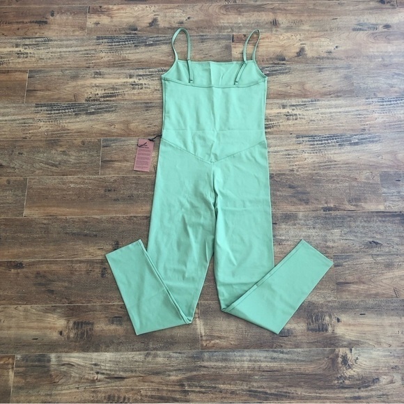 **NWT** Girlfriend Collective Green Cami Unitard XXL - Picture 9 of 12